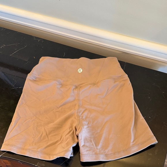 AYBL Tan High-Rise Shorts - Picture 3 of 3